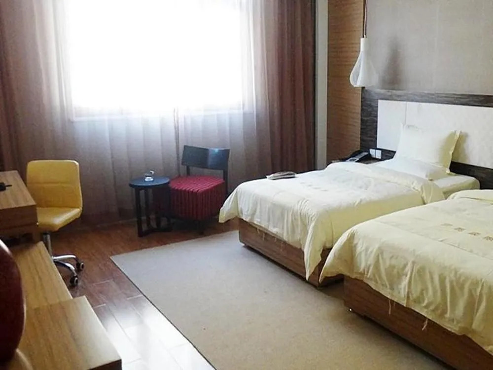 Yunlong Hotel