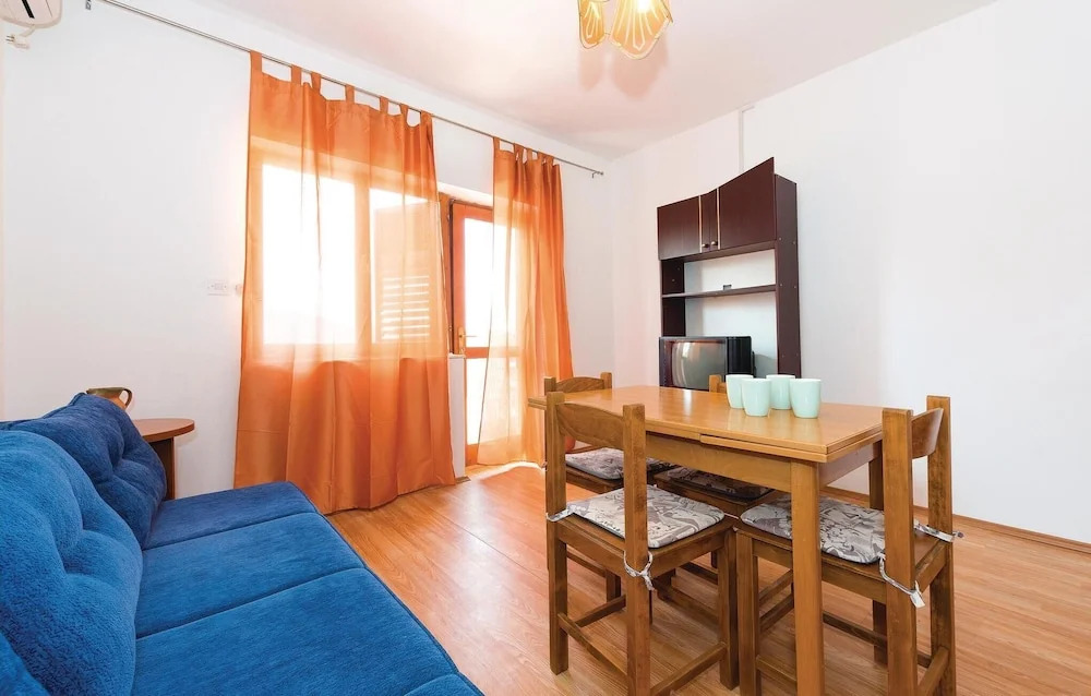 Beautiful Home in Sibenik With Wifi and 2 Bedrooms