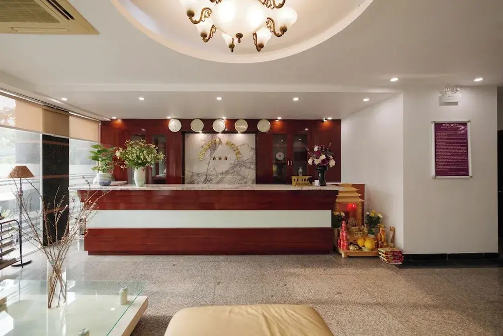 Ngan Ha Hotel Long Bien
