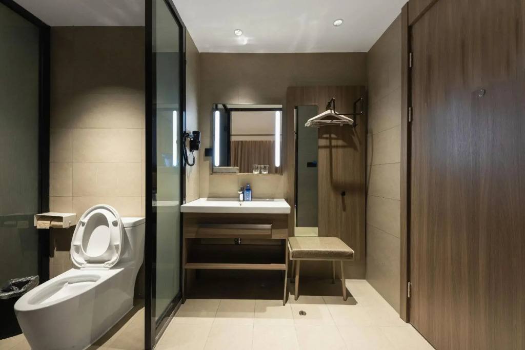 HanTing Hotel (Huangshi Yangxin High-Speed Railway Station)