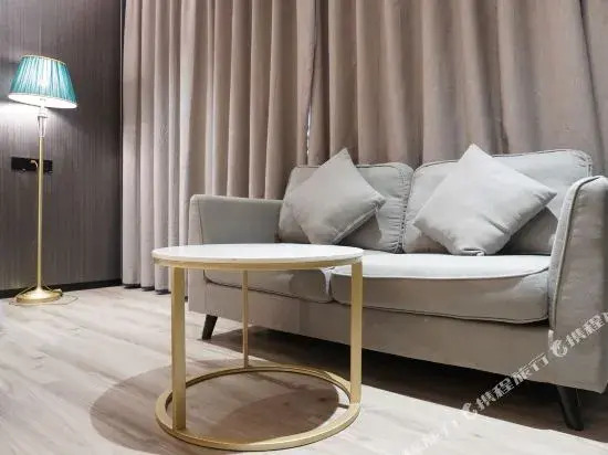 Joy Hotel
