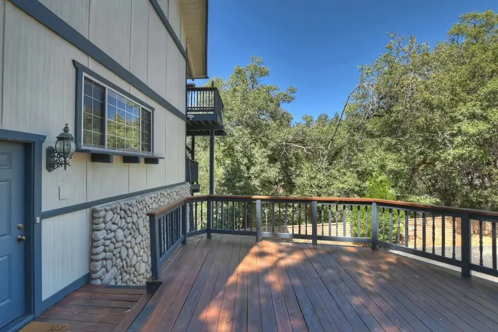 Casa Del Lago Spacious 4 Story Gated Home