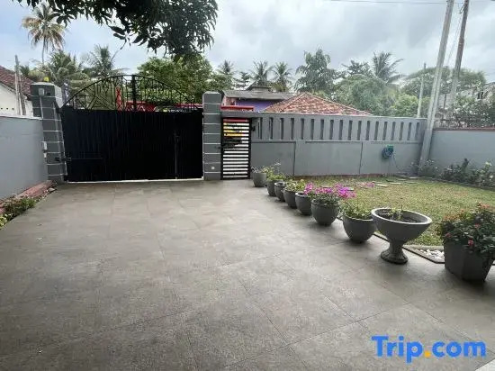 Villa Namal near Madu River and Beach AC Units,kitchen