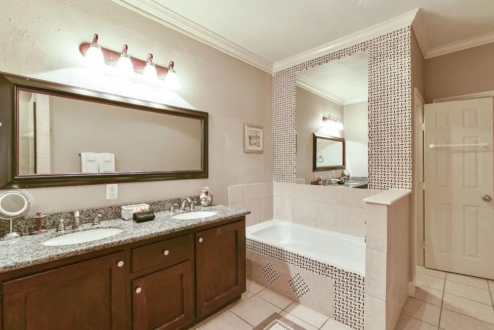 Dawn 217-dawn by the Sea 2 Bedrooms 2 Bathrooms Condo