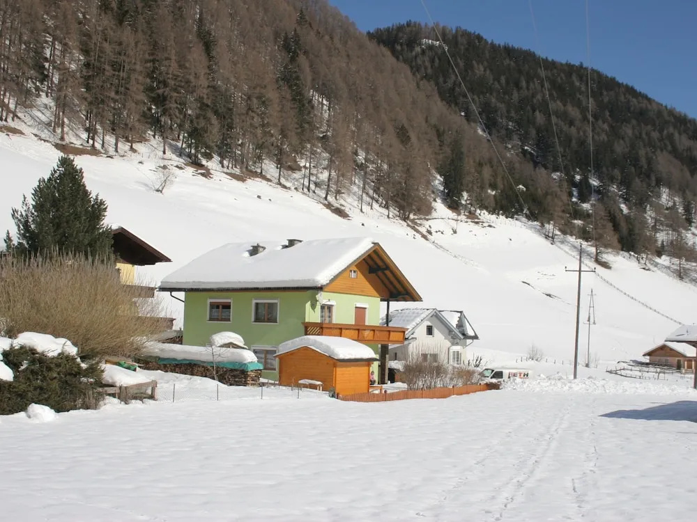 Newly Furnished Appartment at the Mouth of the Poller Valley National Park