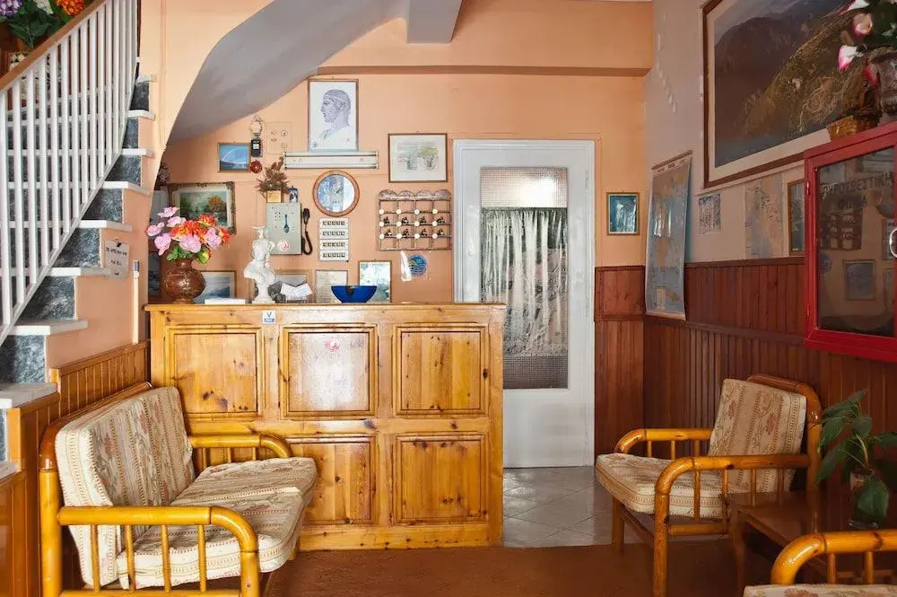 Hotel Athina