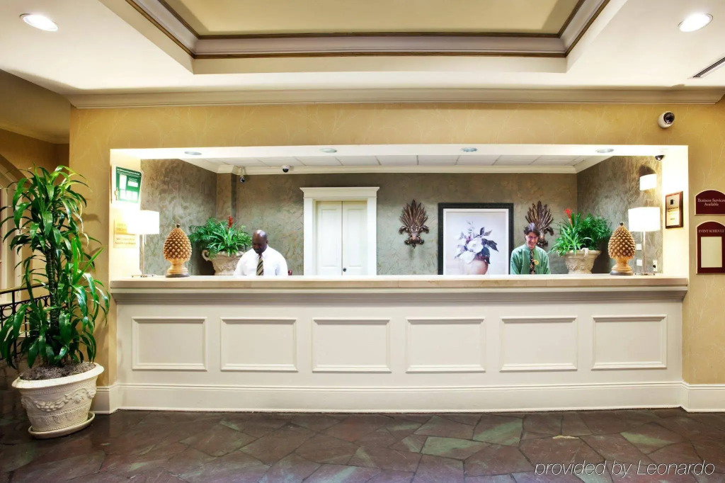 Holiday Inn Hotel French Quarter-Chateau Lemoyne by IHG