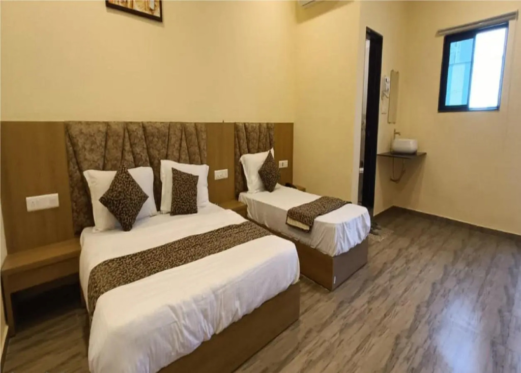 Hotel Fun Park Sanand