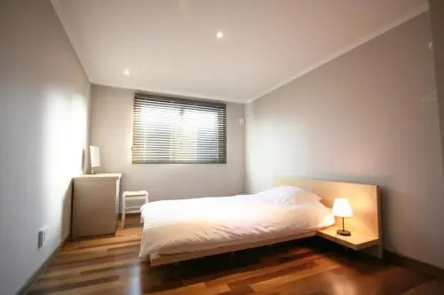Guesthouse Gangnam — Female Only (гостевой дом для женщин)