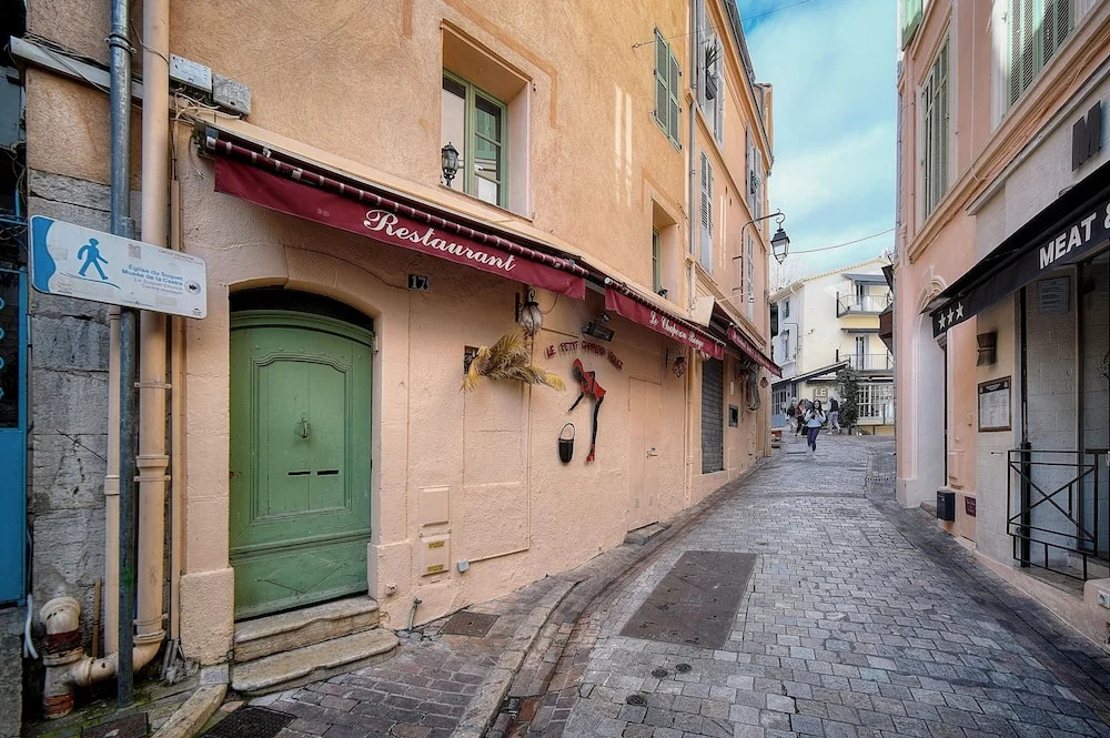 Agr Able Studio Quartier Suquet-vieux Port A0b185