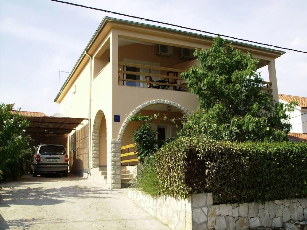 Apartments Ferri-certic