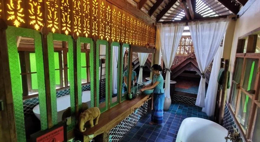 BaanBooLoo Village