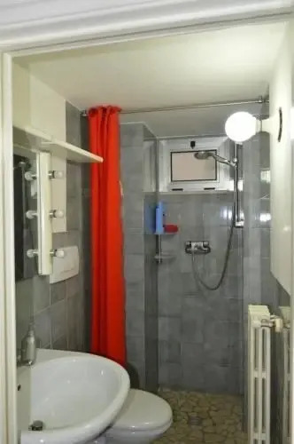 Marine B&B