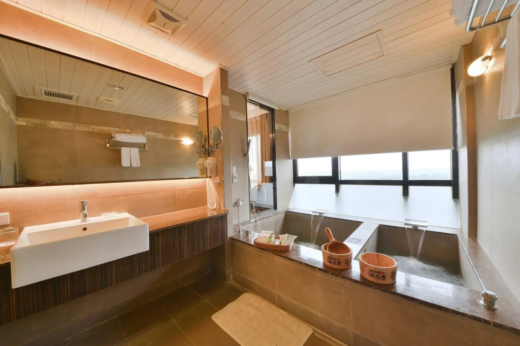 Resort One Hotel