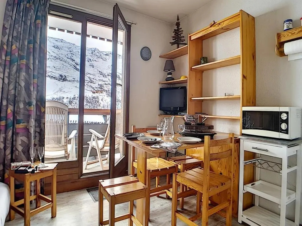 Appartement Les Menuires, 1 pièce, 3 personnes - FR-1-344-535