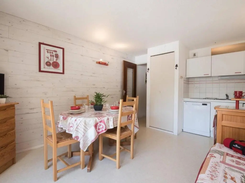 Duplex T3 calme à St Lary pour 6 pers. avec parking - FR-1-296-188