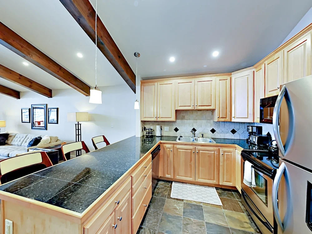 Vail Valley Condo #22 3 Bedrooms 3 Bathrooms Condo
