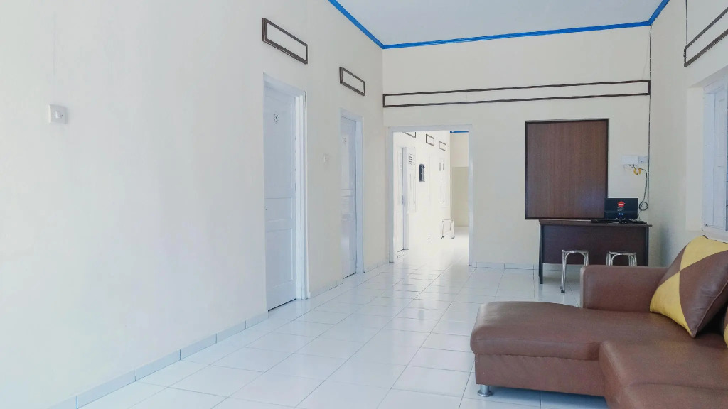 OYO 1190 Griya Soeratin Residence Syariah