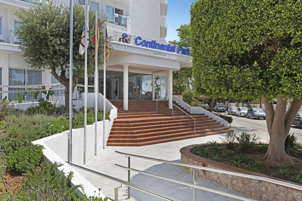 AluaSun Continental Park Hotel & Apartments