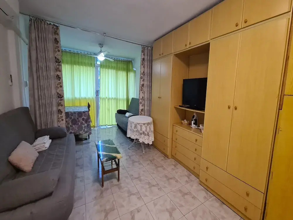 Cozy Benidorm Apartment for 4 Guests