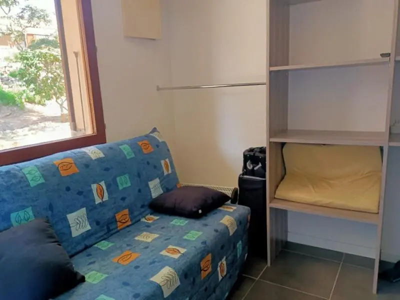 Appartement T2 jardin et parking, Résidence avec piscine Saint pierre La Mer 4RH106