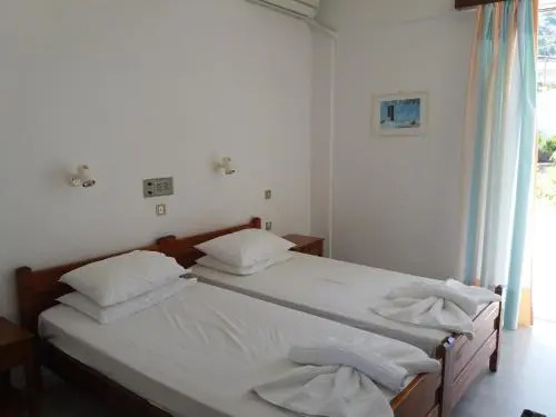 Heracles Hotel