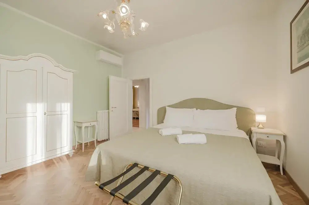 Santo Stefano Palace Suite 3