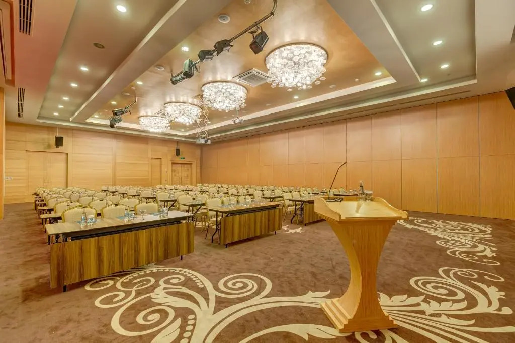 Buyuk Abant Hotel