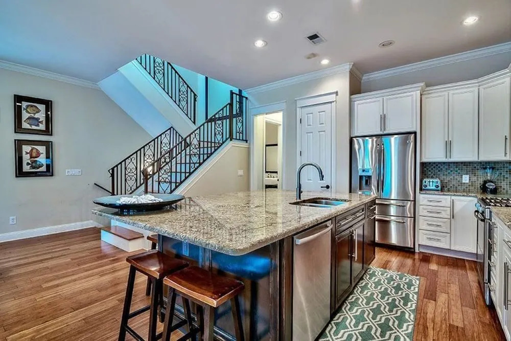 Ocean Escape 4 Bedroom Holiday Home by Five Star Properties