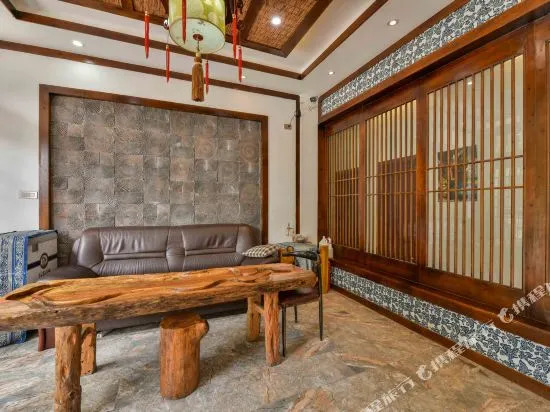 西江同根湾主题酒店