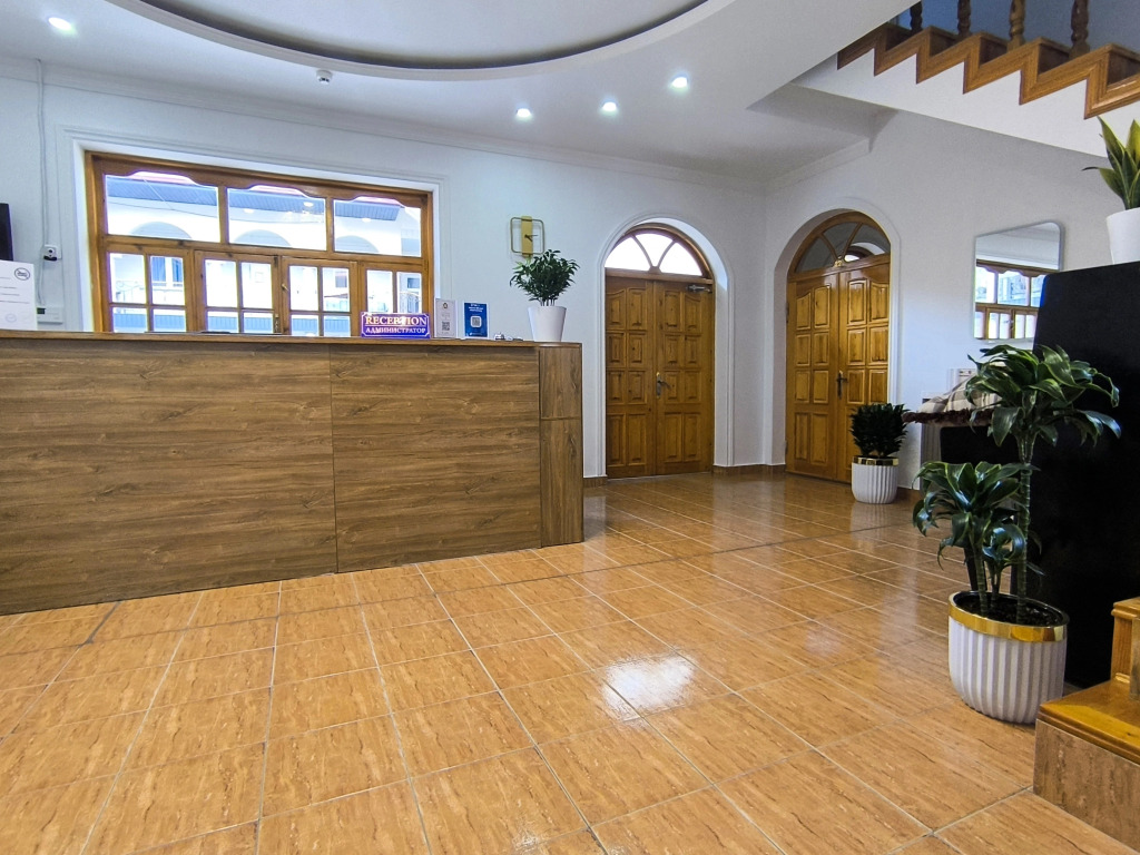 Welcome East Hotel