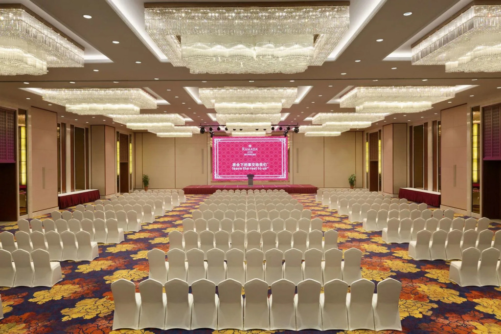 Ramada Jiaxing