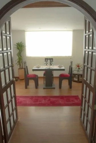 Aparta Suite Casa Regis