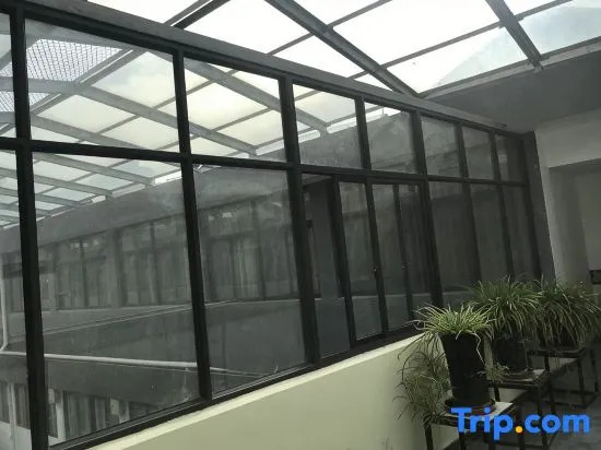 Hangzhou Mingshi Business Hotel