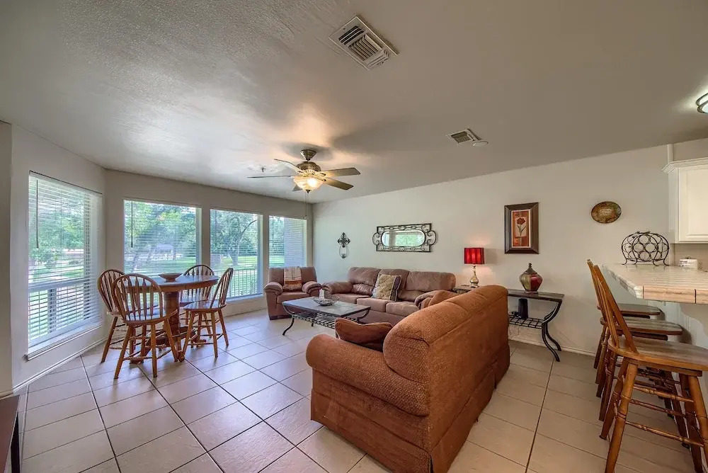 Ww D101 2 Bedroom Condo