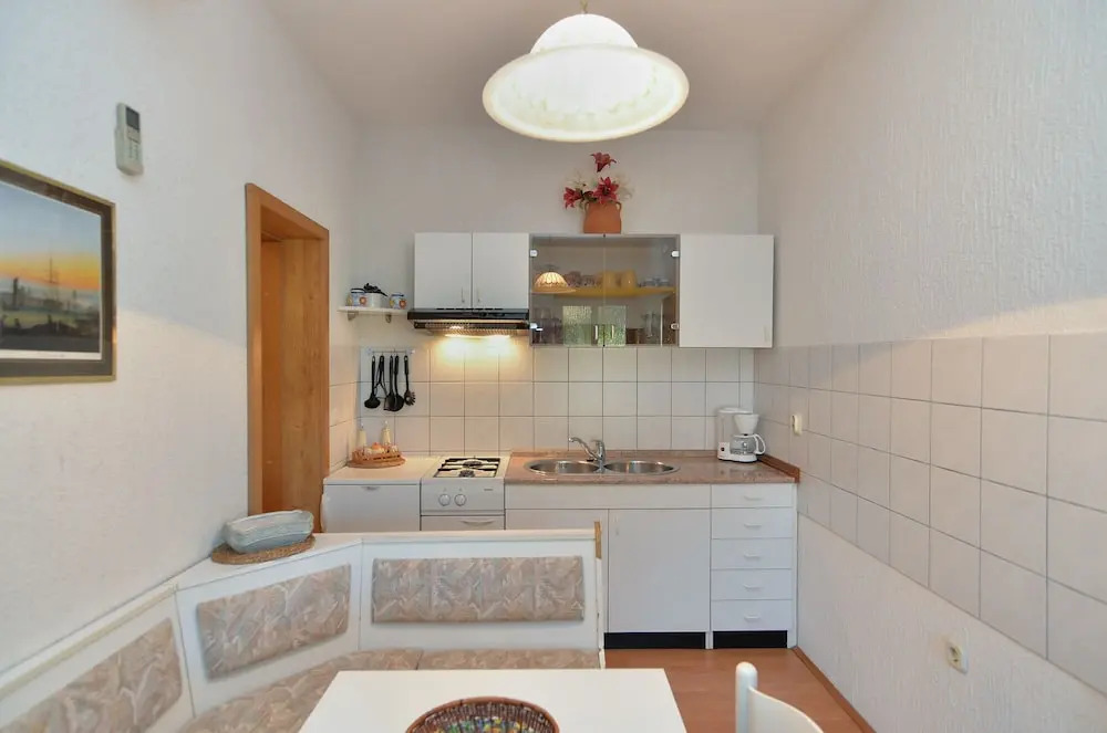 Apartments Vrcevan 811