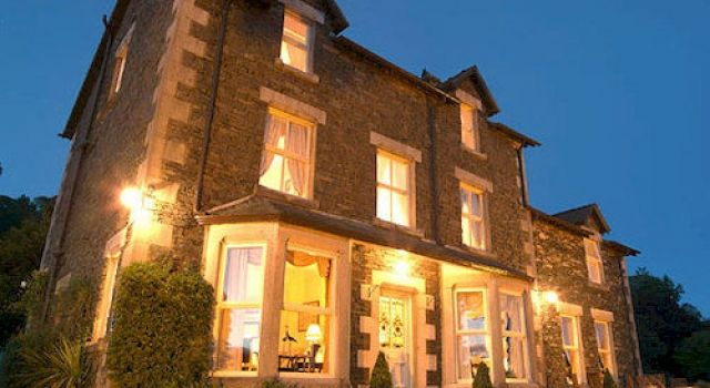 West Vale Country House