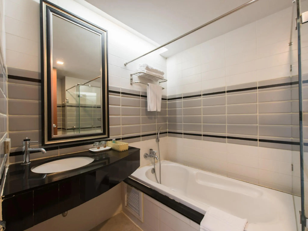 Thamrongin Hotel