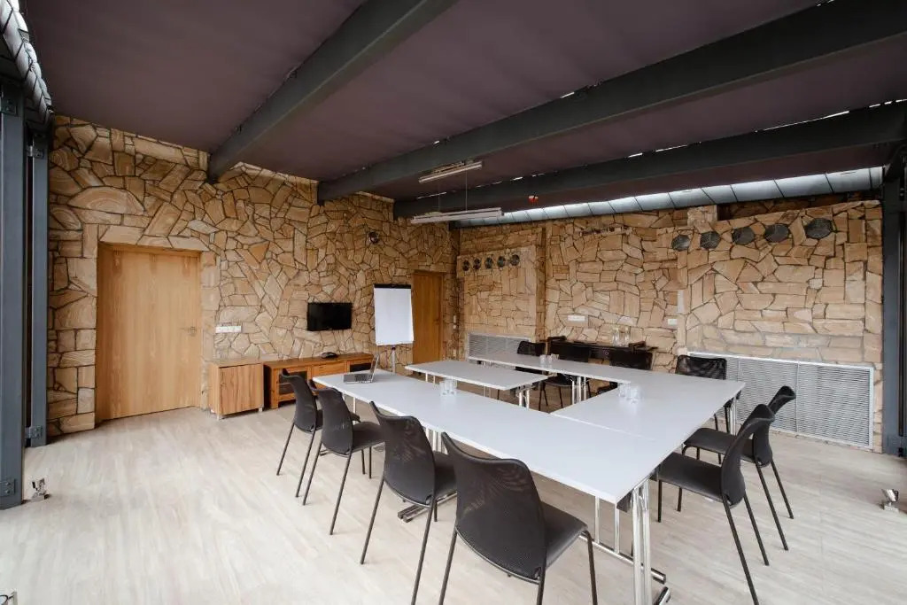 Hotel Lenart