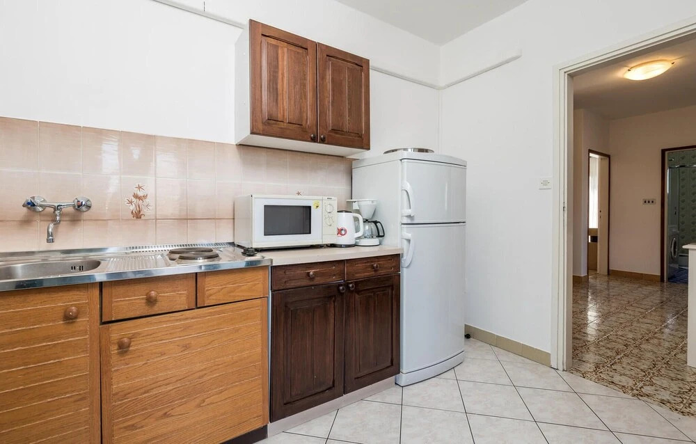 Amazing Home in Supetarska Draga With Wifi and 3 Bedrooms