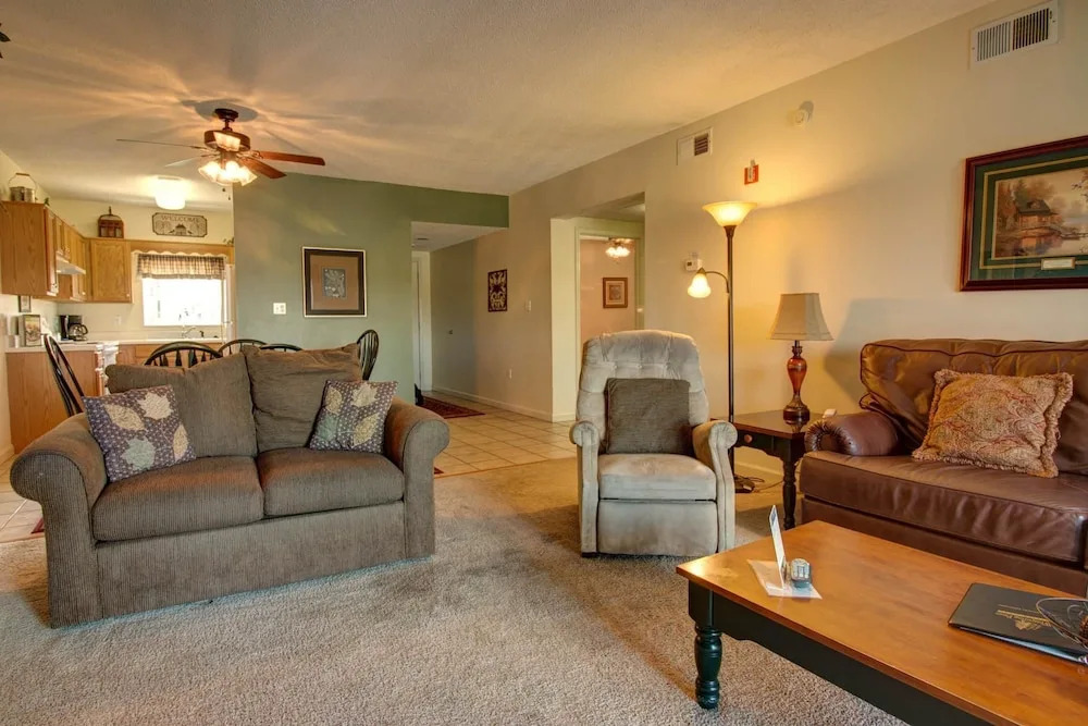 Whispering Pines 214