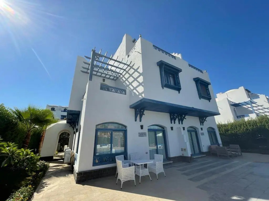 Luxury Villa with pool in Hurghada