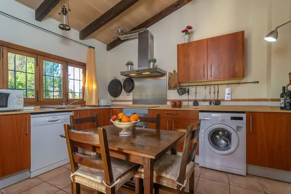 Canaus in Campos With 3 Bedrooms and 2 Bathrooms