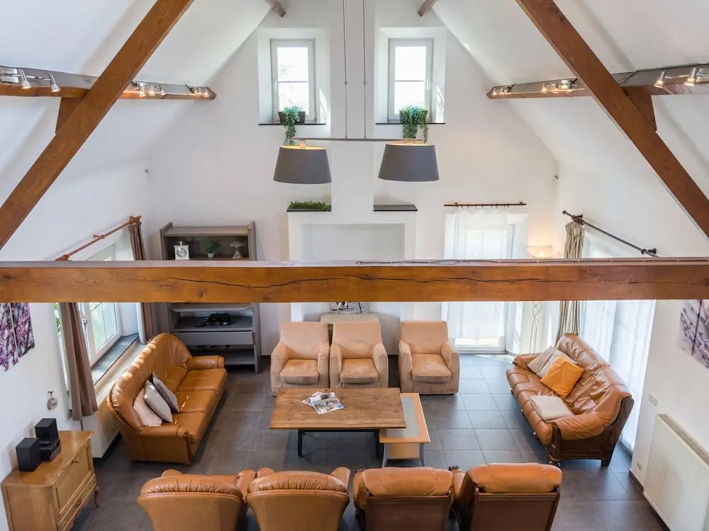 Rural Villa, 4 Kilometres From the Beach