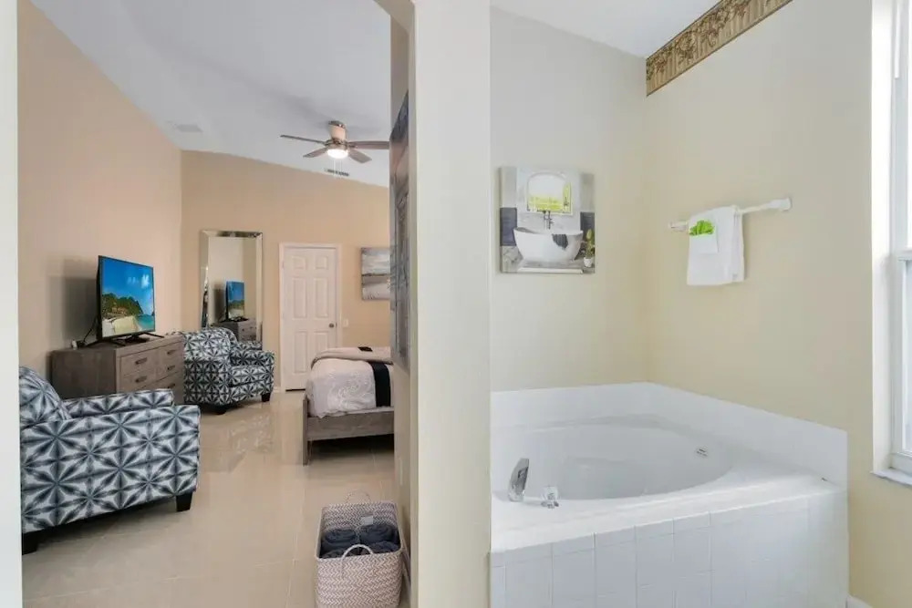 Amazing Disney Dream Getaway In Windsor Palms! 4 Bedroom Villa by RedAwning