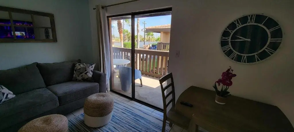 Tiki Condo 261
