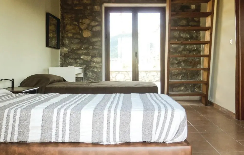 3 Bedroom Lovely Home In Paralio Astros