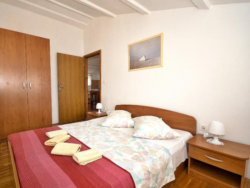 Apartments Snjezana