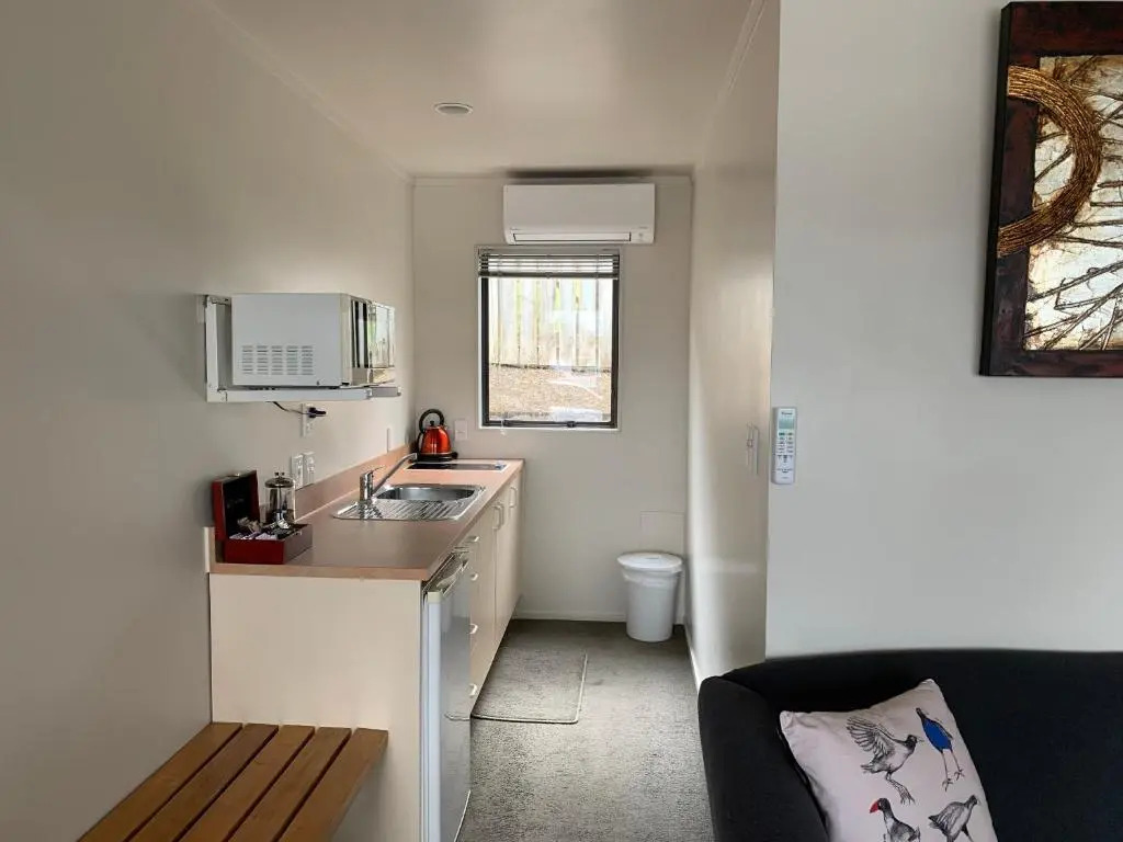 BKs Pohutukawa Lodge
