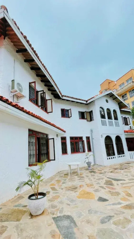Villa Ella